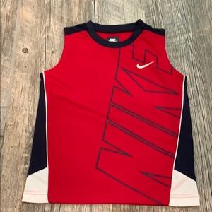 Nike sleeveless tee